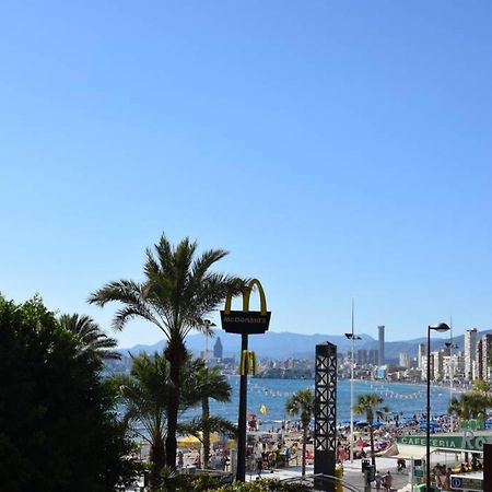 Apartamento En El Paseo Maritimo De Benidorm Esterno foto