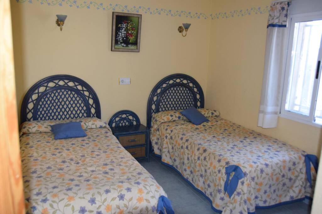 Apartamento En El Paseo Maritimo De Benidorm Esterno foto
