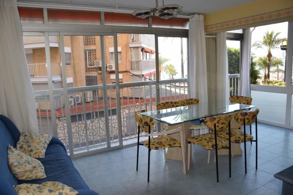 Apartamento En El Paseo Maritimo De Benidorm Esterno foto